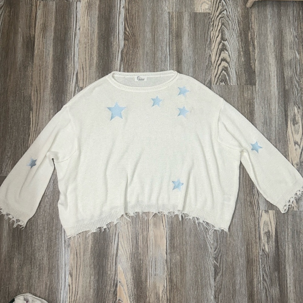 Charisma Star sweater size small
